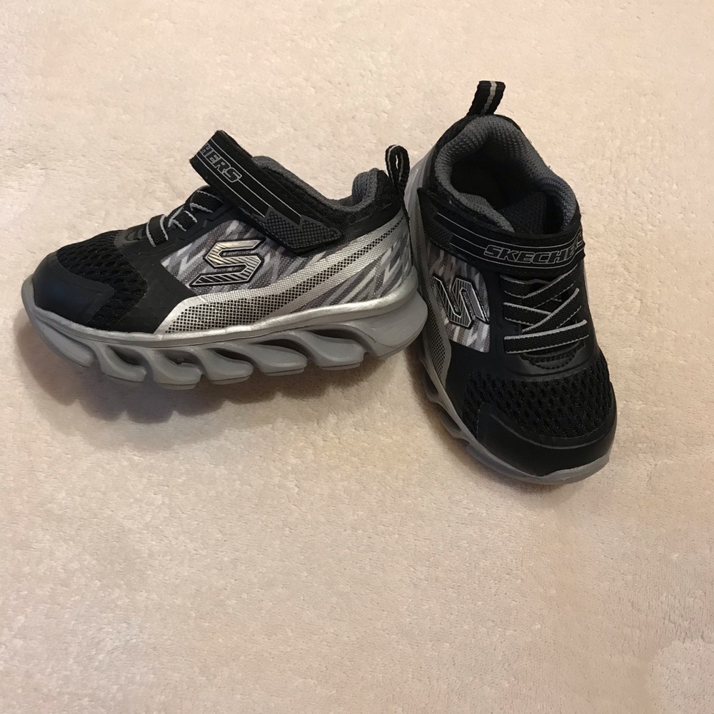 Sketchers S-Lights Light up shoes